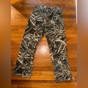 Realtree Camouflage Outdoor Pants